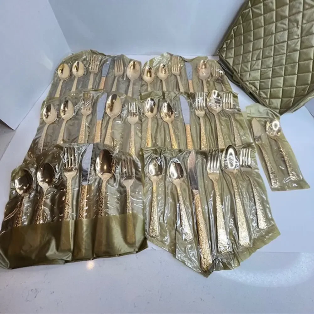 Vintage 1968 Cellini Romanesque Roses Gold Flatware Set 44Pc Japan w/ Case